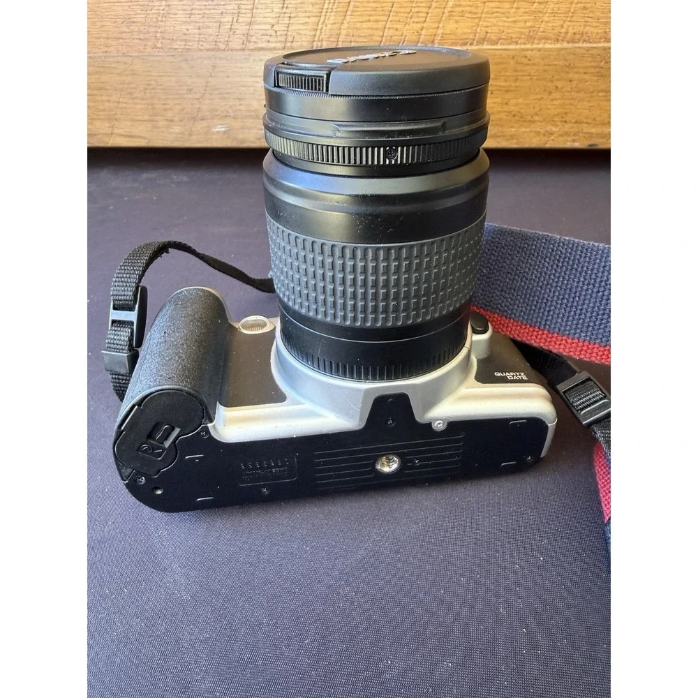 Canon EOS Rebel G 35mm Film Camera w/ 28-80mm Lens Vintage